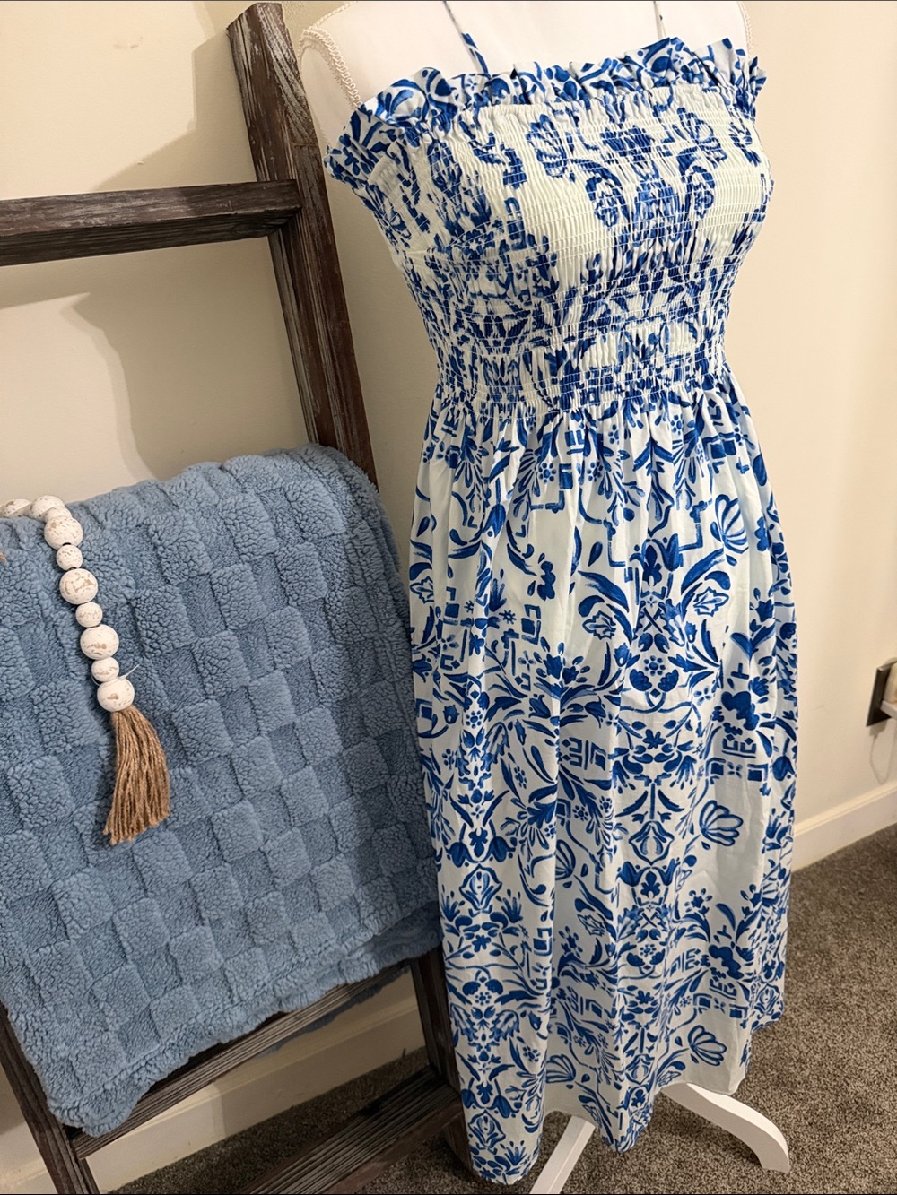 H & M Smocked Bandeau Dress NWT! - Picture 4 of 9